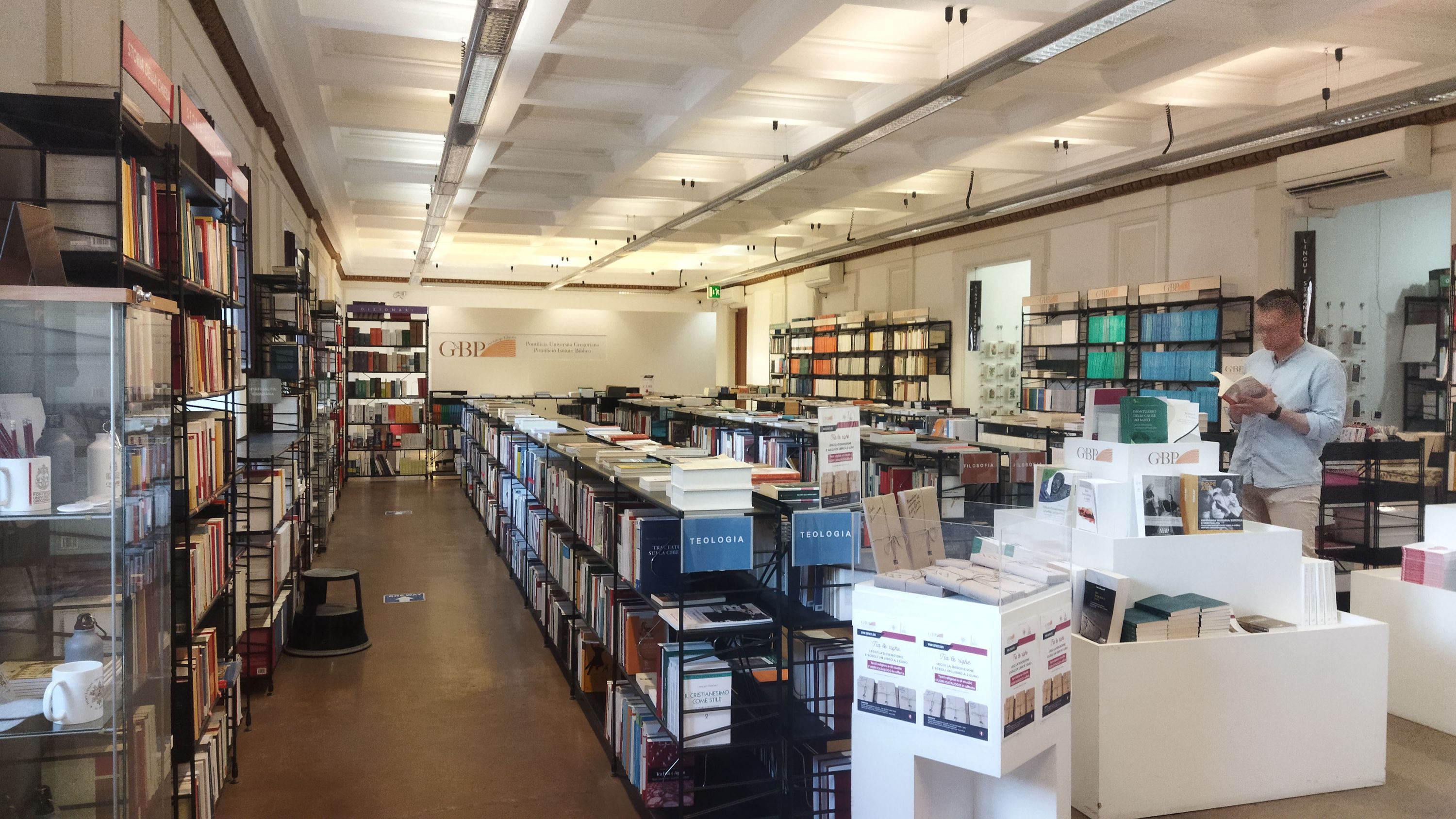Biblioteca e Libreria riaperte dal 1° settembre - Pontificia Università  Gregoriana